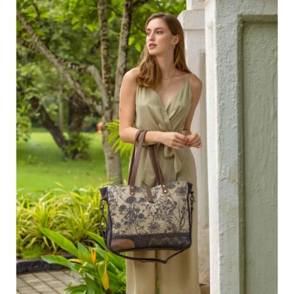 Mystique Messenger Bag from Brooklyn Bag at Moosestrum.com