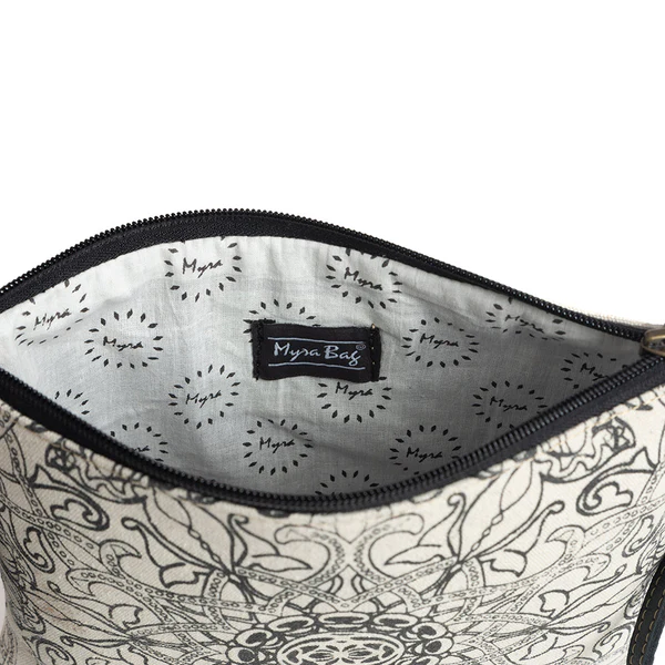 Isla Belt Bag - Image 2