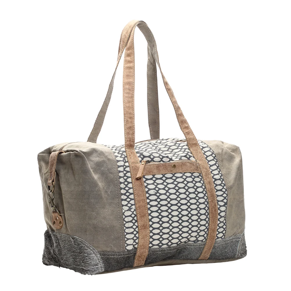 Honey Bee Print Traveler Duffel Bag - Image 2