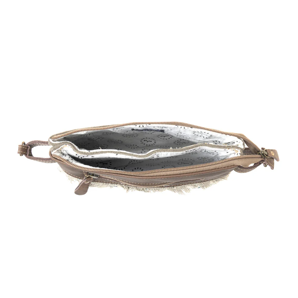 Inkwild Ivory Vintage Small Crossbody Bag - Image 3