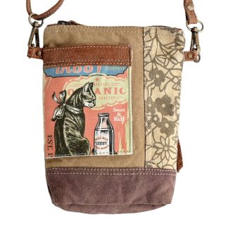 Tabby Small Passport Bag